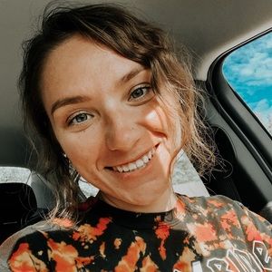 Meet your Posher, Janessa